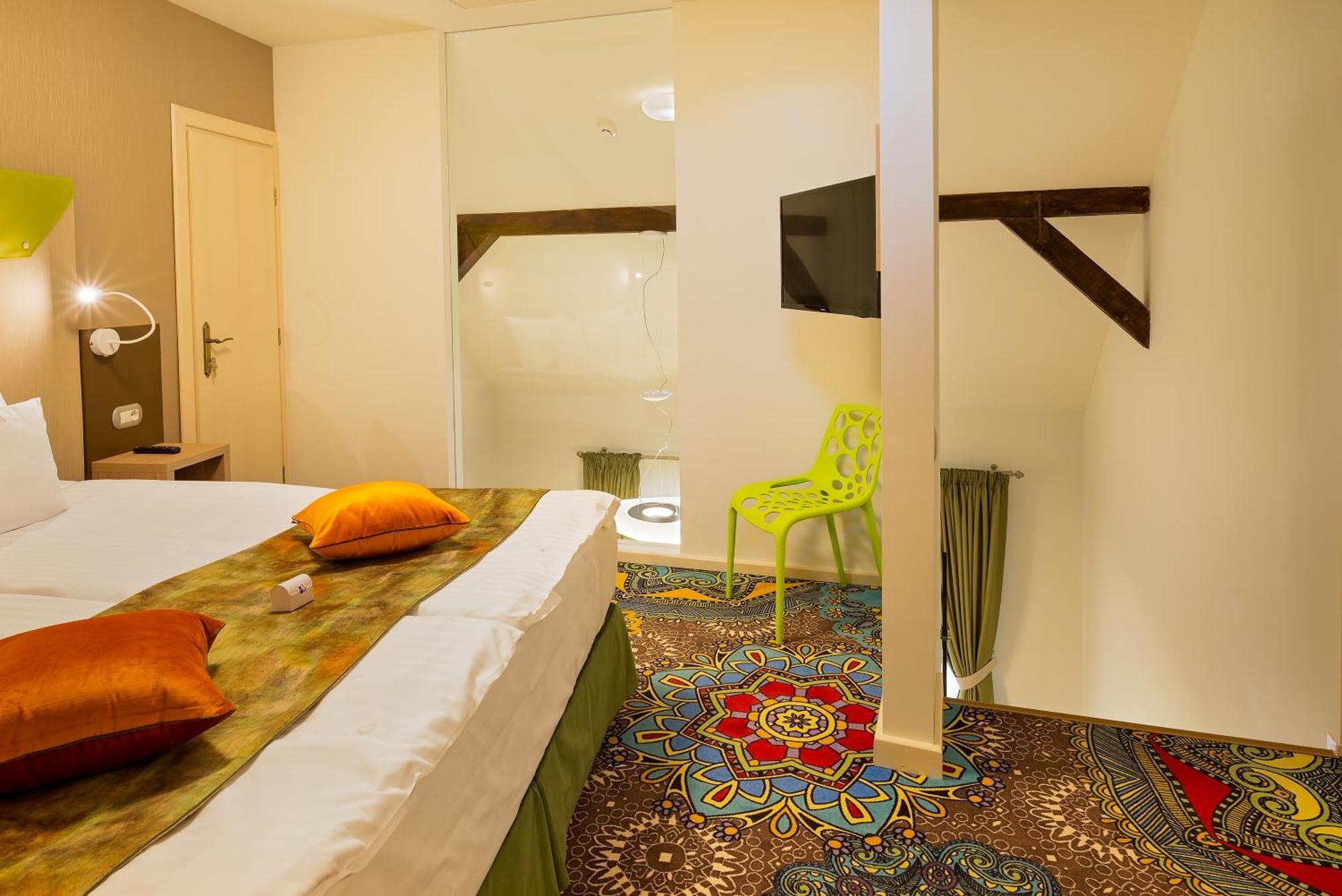 Blumenhaus Sibiu Aparthotel Екстериор снимка