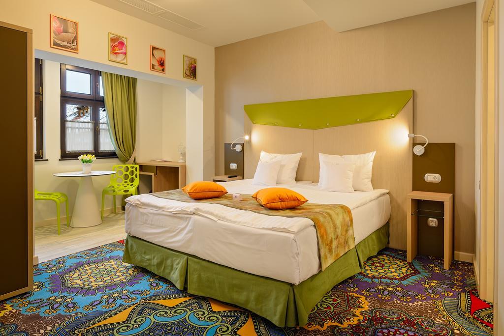 Blumenhaus Sibiu Aparthotel Екстериор снимка