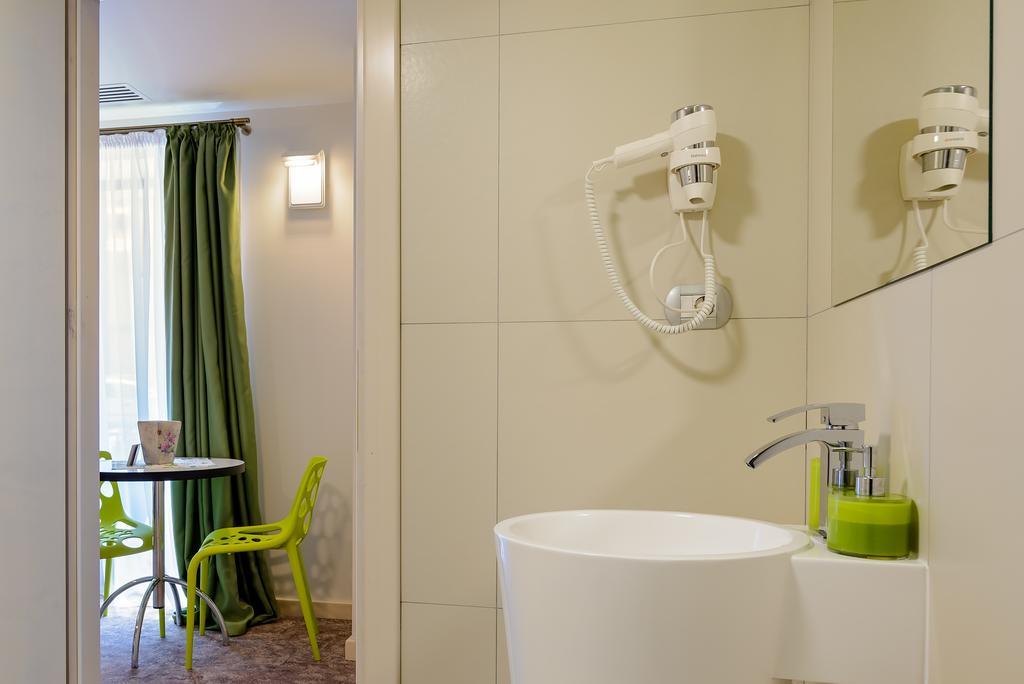 Blumenhaus Sibiu Aparthotel Екстериор снимка