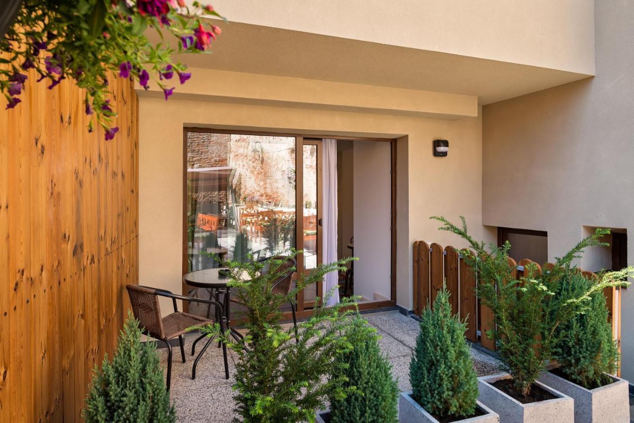 Blumenhaus Sibiu Aparthotel Екстериор снимка