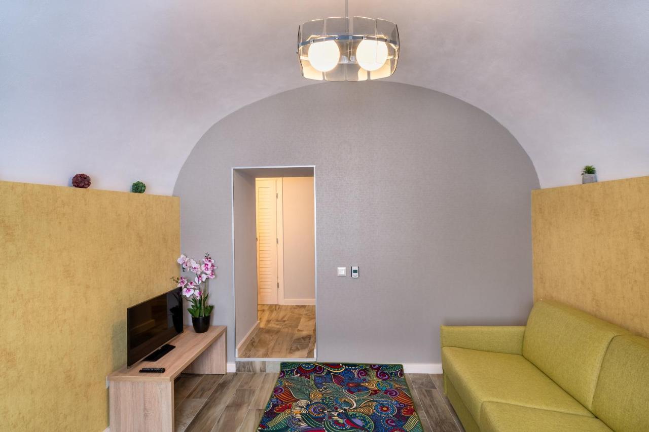 Blumenhaus Sibiu Aparthotel Екстериор снимка